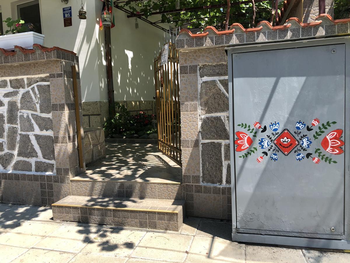Sarievi Holiday Home Царёво Экстерьер фото